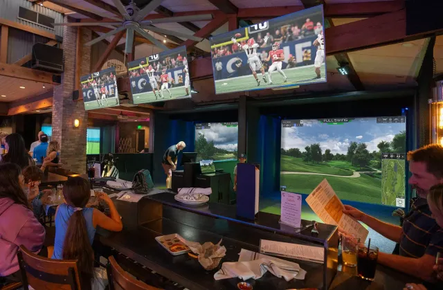 The Ultimate Indoor Golf Experience